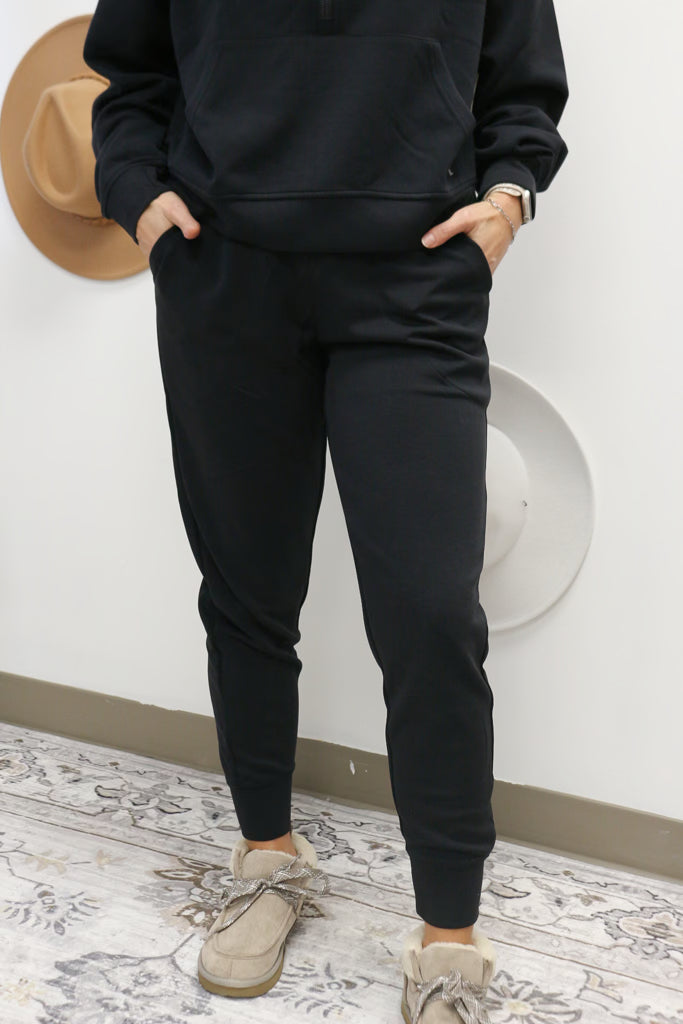 Local Girl Freelance Joggers - 2 Colors