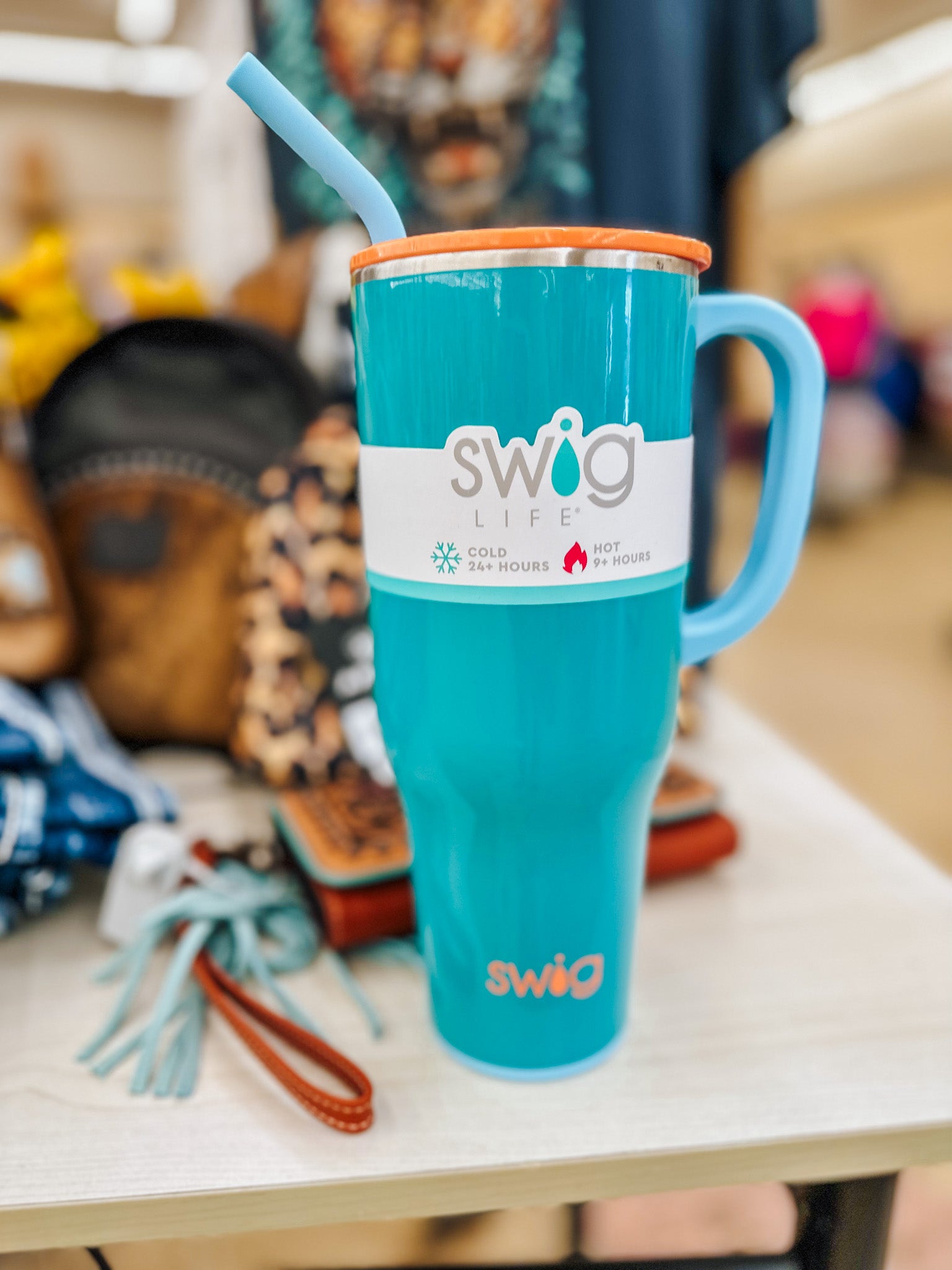 Swig Mega Mug 40 oz - Hydrangea