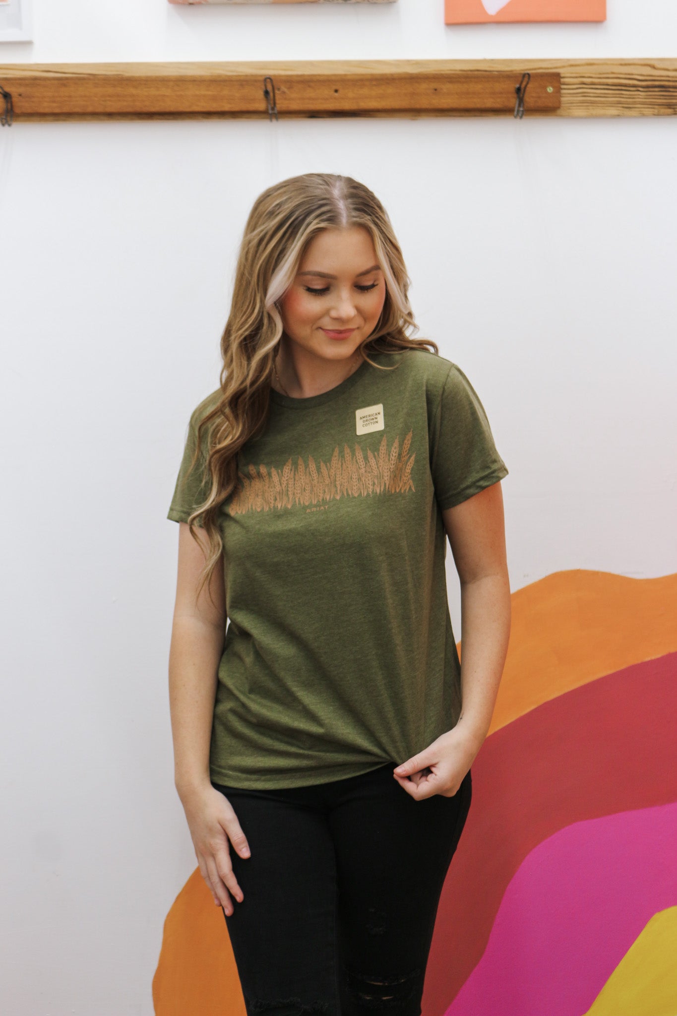 Womens Ariat Amber Waves Green Graphic Tee