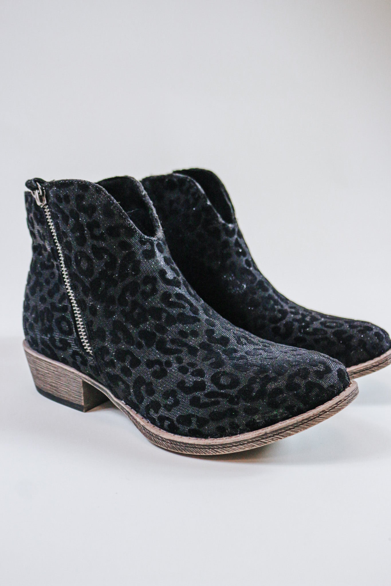 Charming Black Leopard Bootie