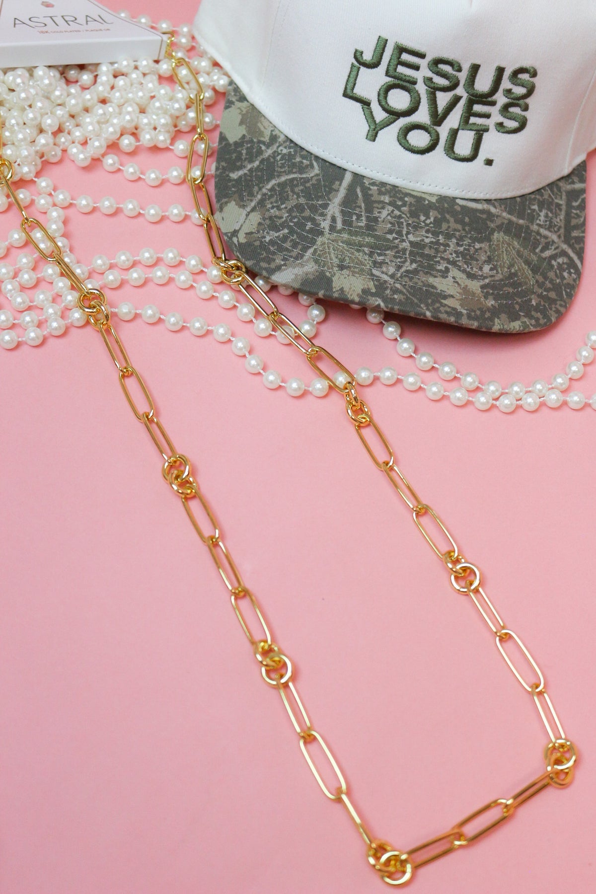 Charlie Paige Gold Paperclip Link Chain Necklace