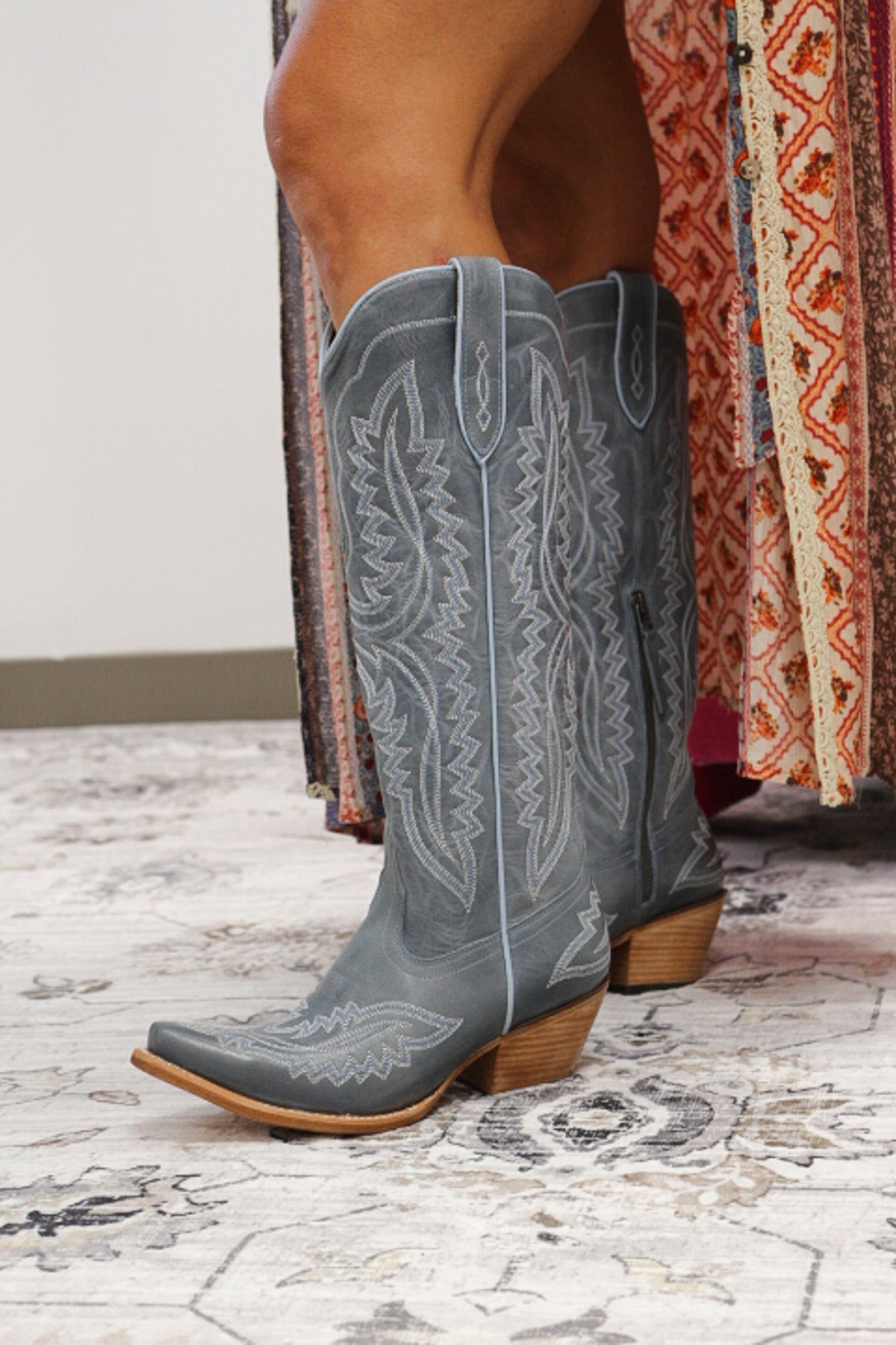 Ariat Vintage Denim Casanova X Toe Western Boot