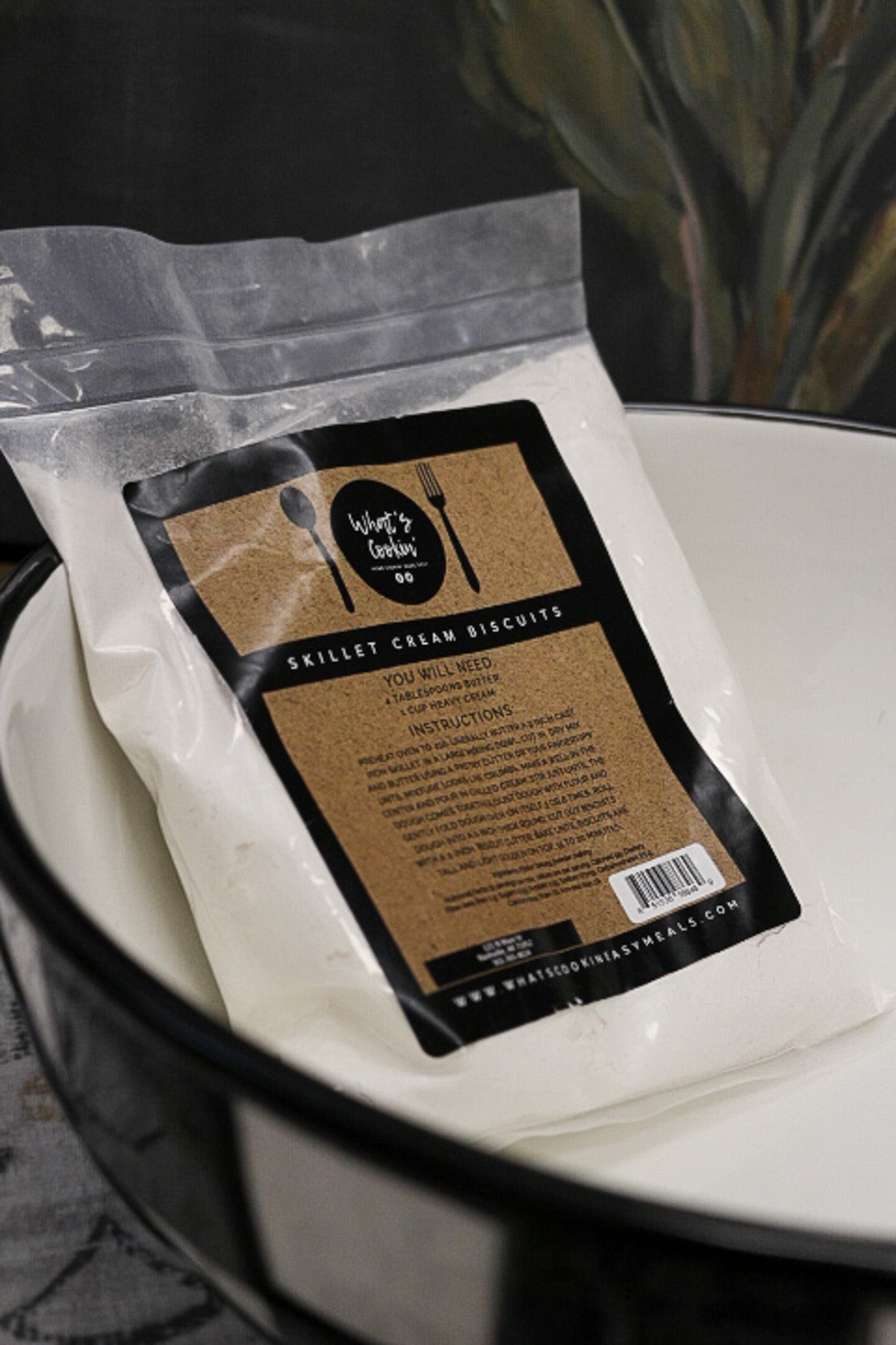 What's Cookin' Skillet Cream Biscuits