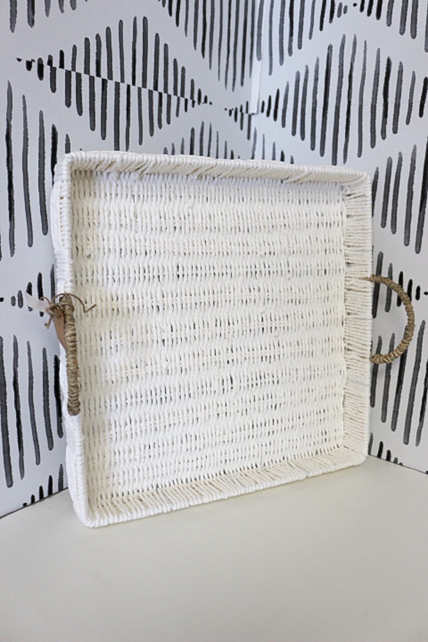White Woven Tray -2 Sizes