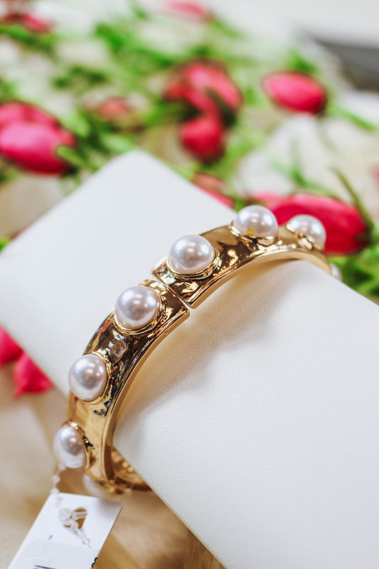 Worn Gold Pearl Chunky Bracelet