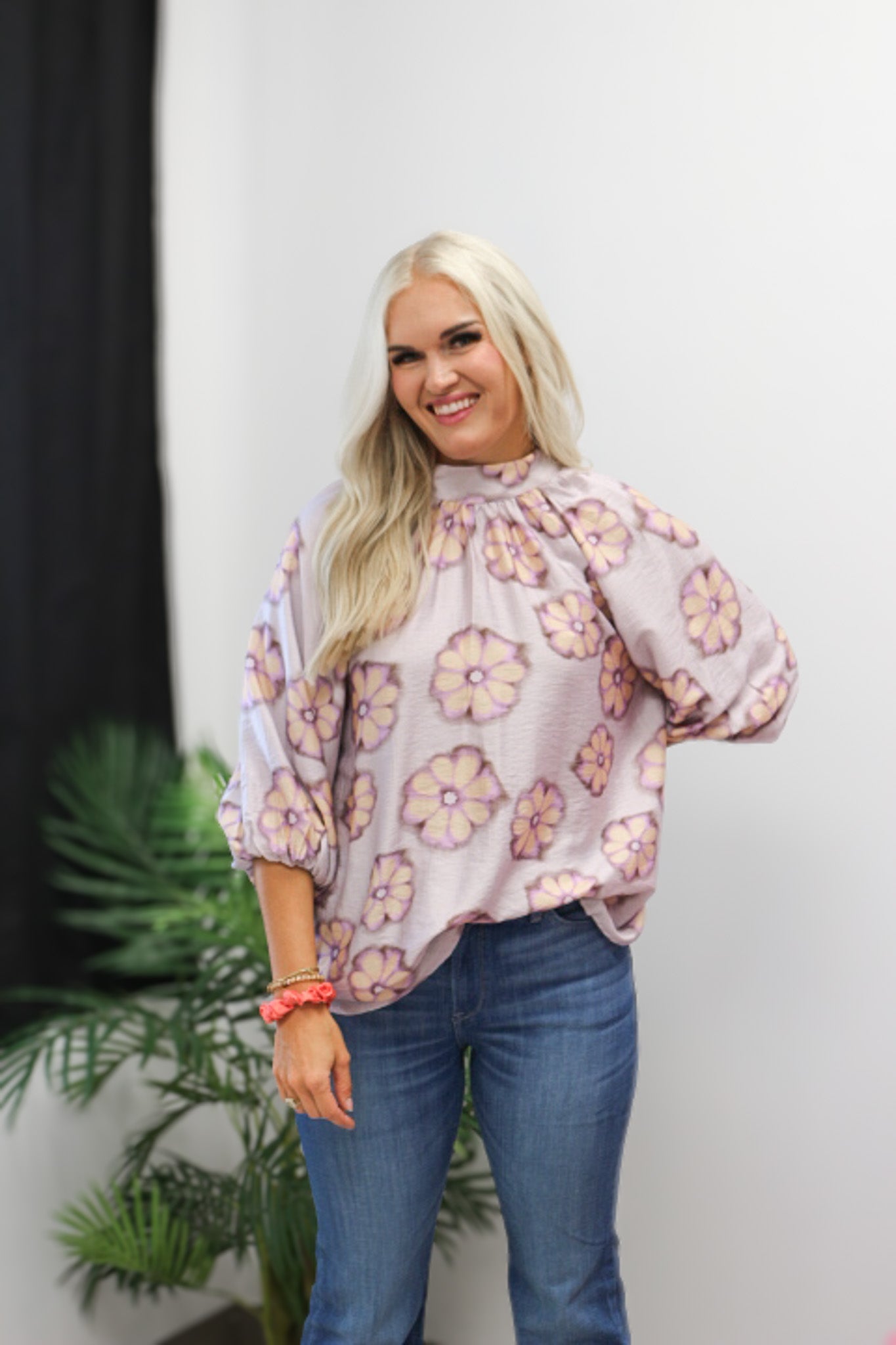 Nice To Know Floral Blouse -2 Colors