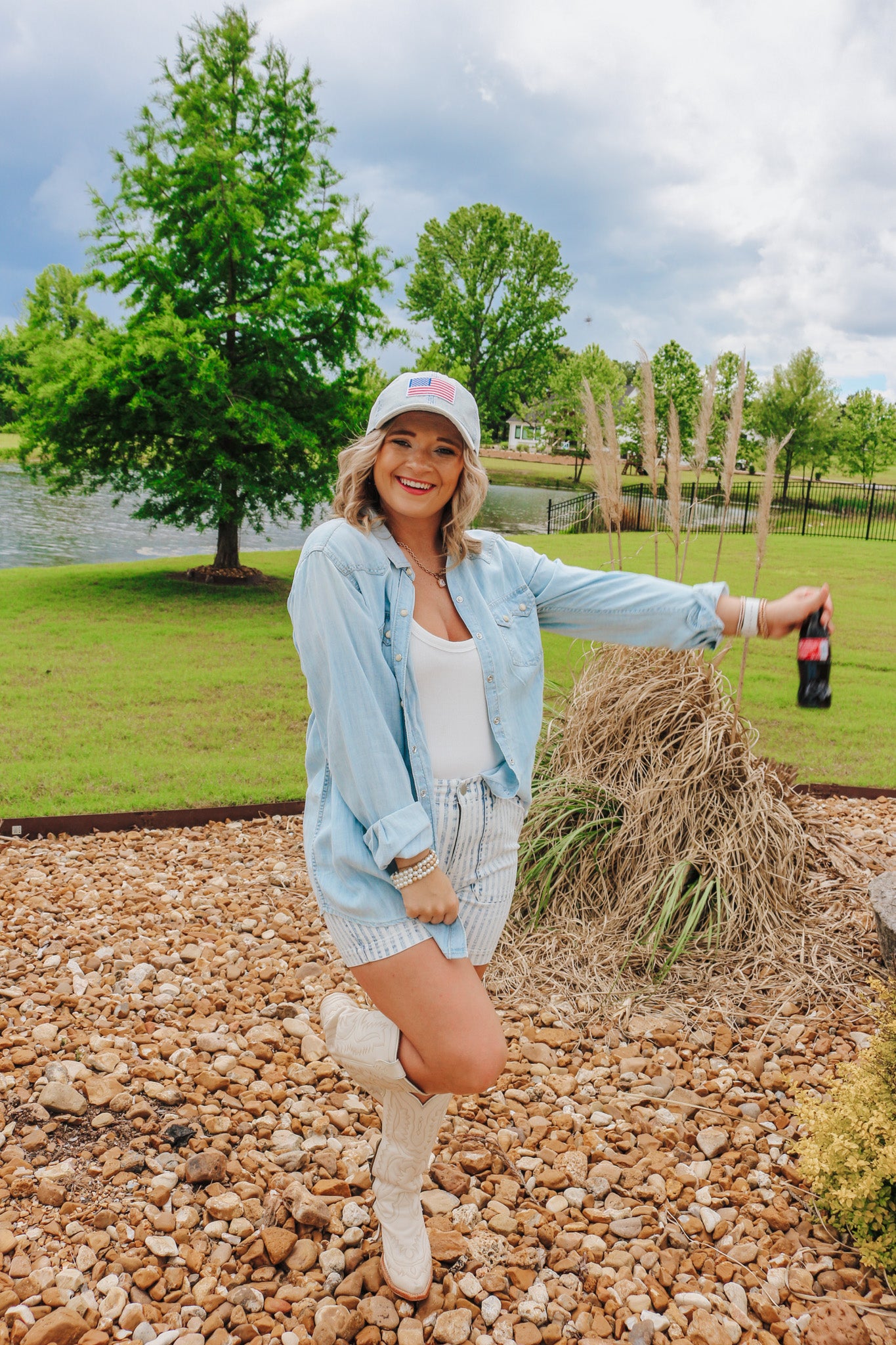 Ariat Womens Blue Denim Button Up Shirt