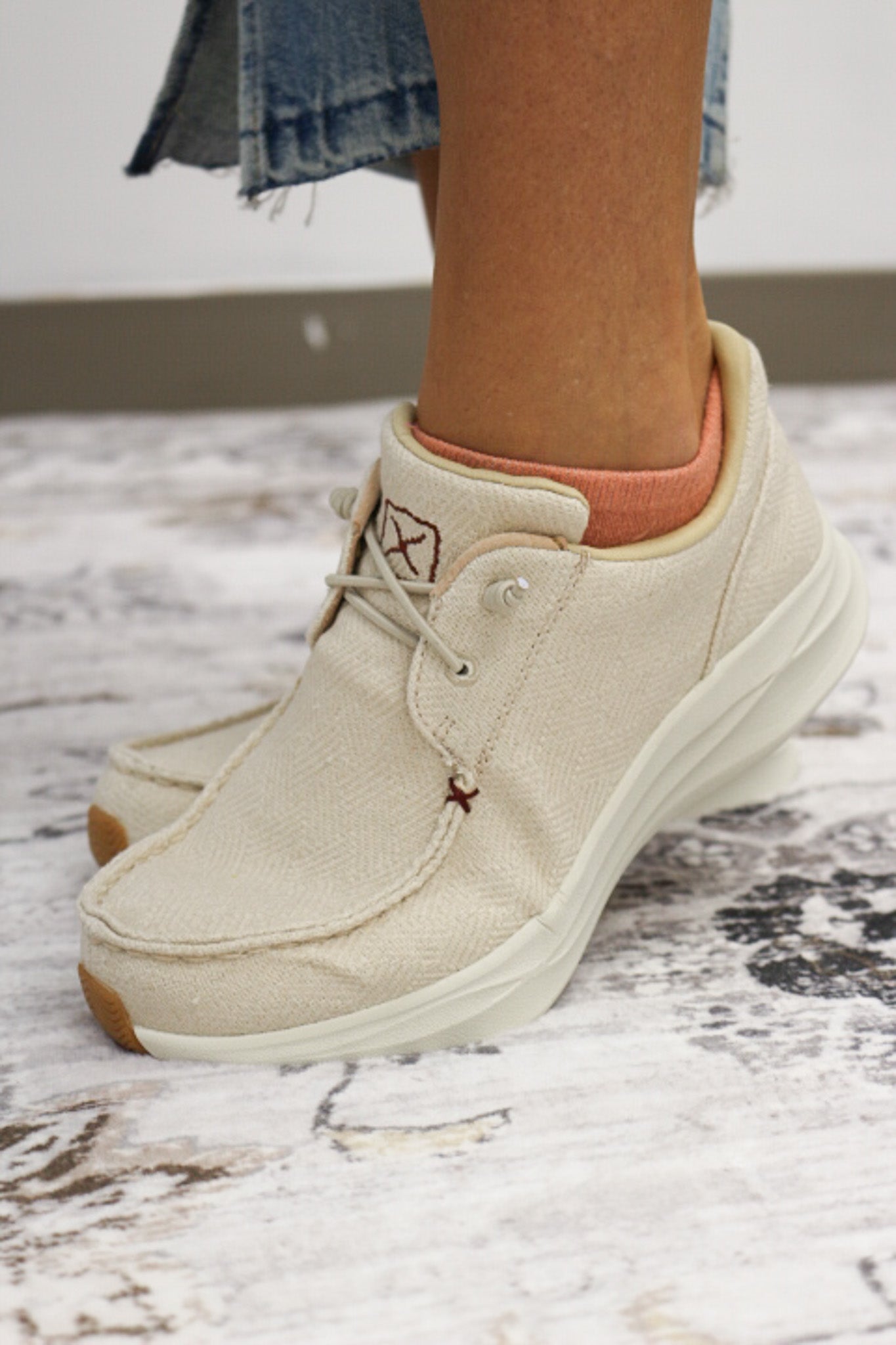 Women's Birch Feather X Ultralite Casual Shoe