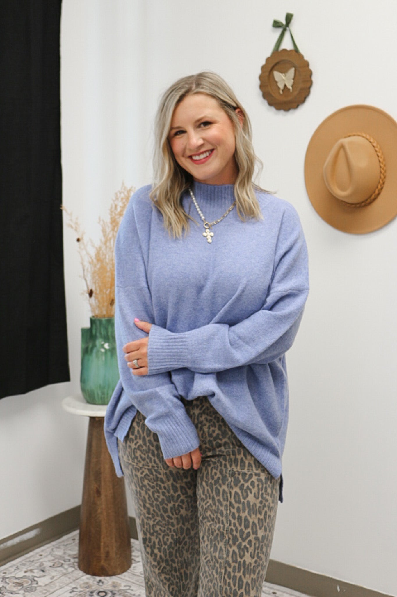 Girl Gang Crew Neck Sweater -3 Colors