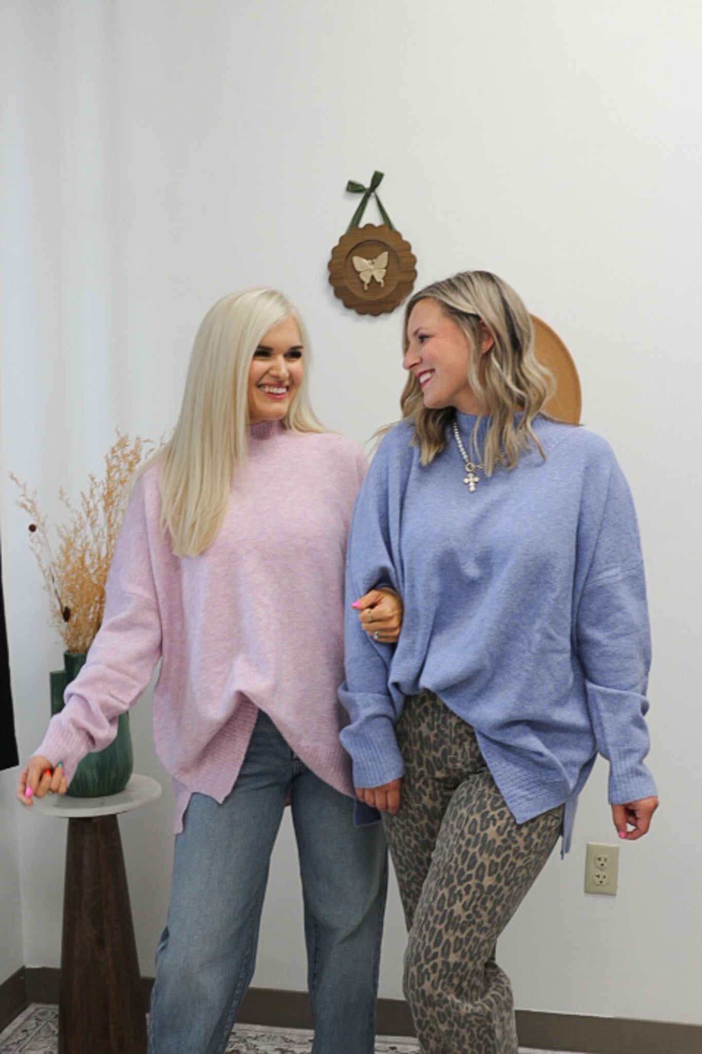 Girl Gang Crew Neck Sweater -3 Colors