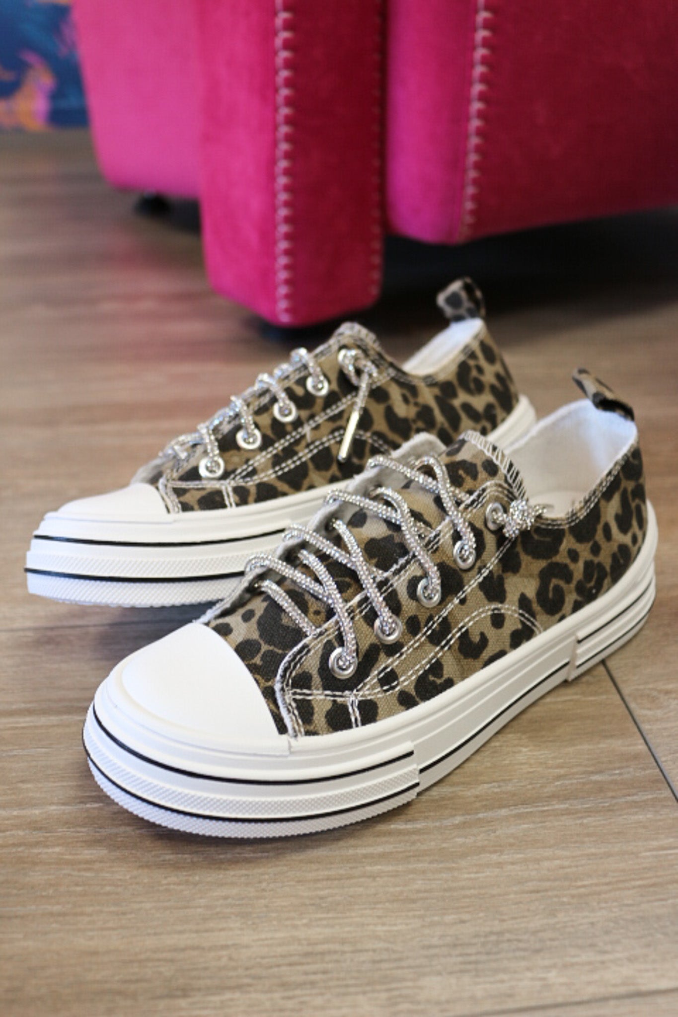 Aman Leopard Glitter Sneaker