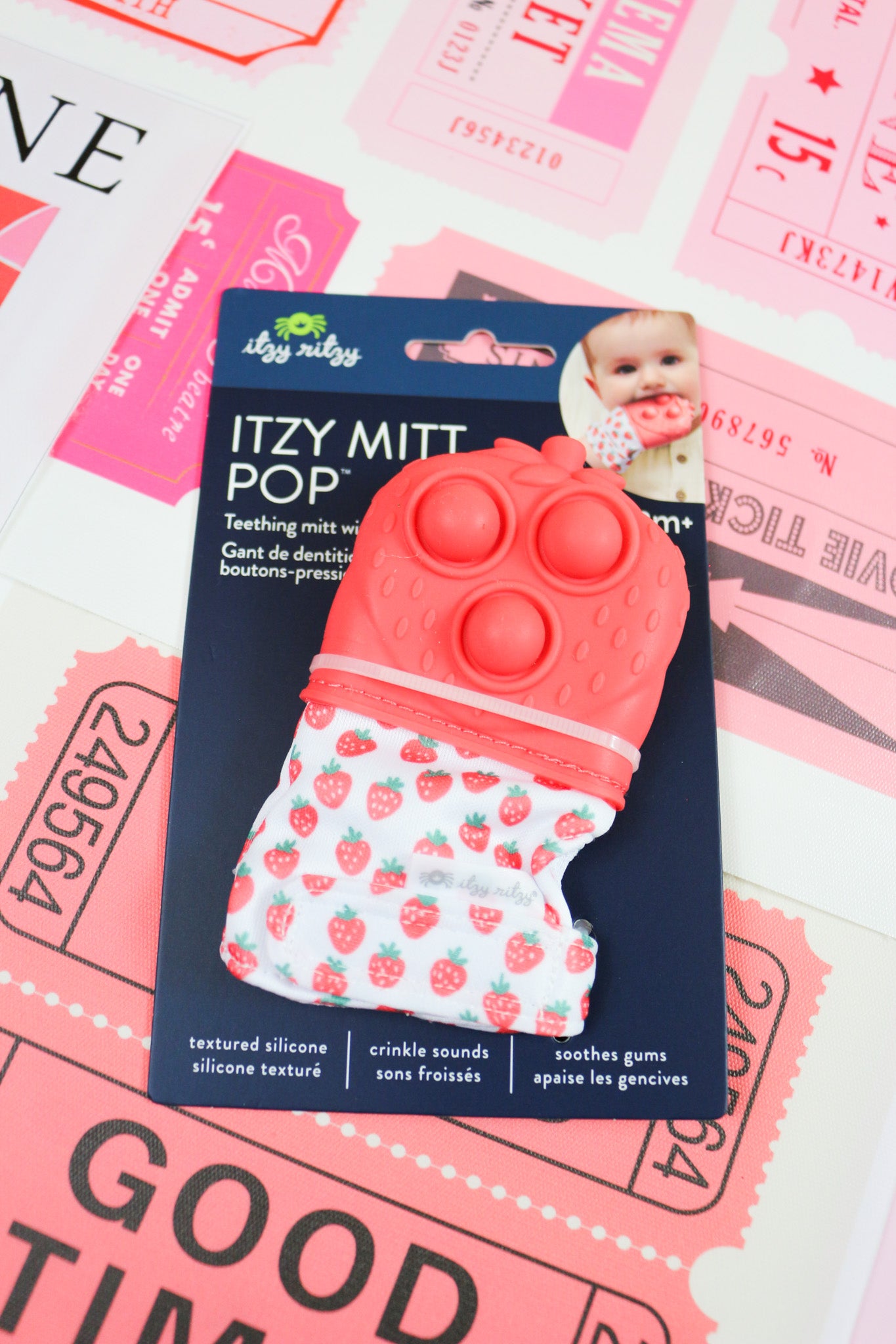 Itzy Mitt Pop- Strawberry