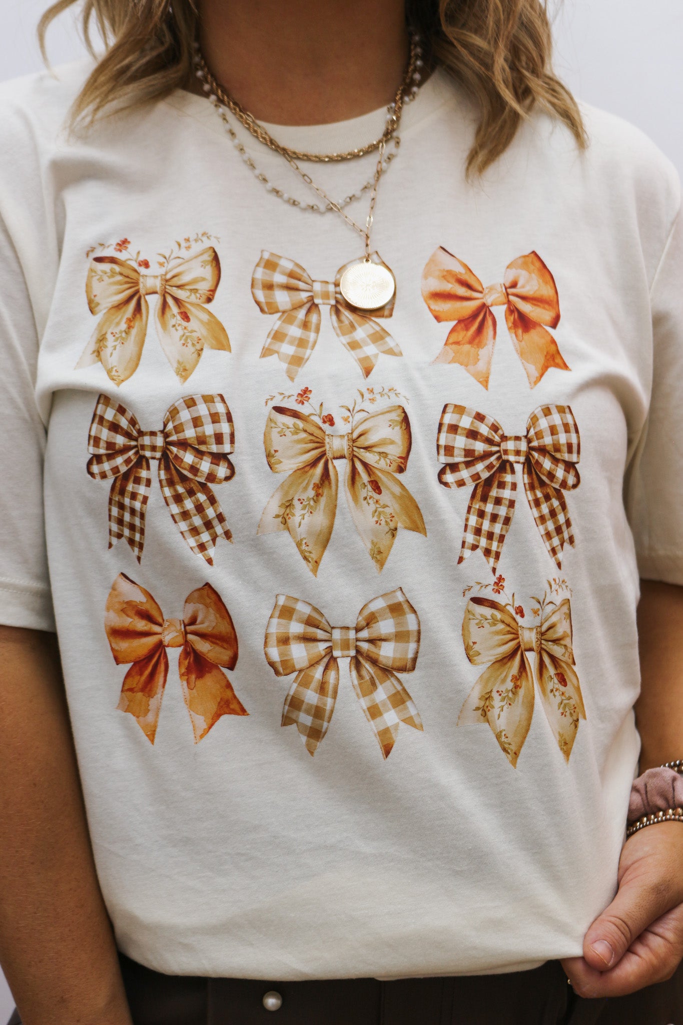 Fall Bows Cream Graphic Tee