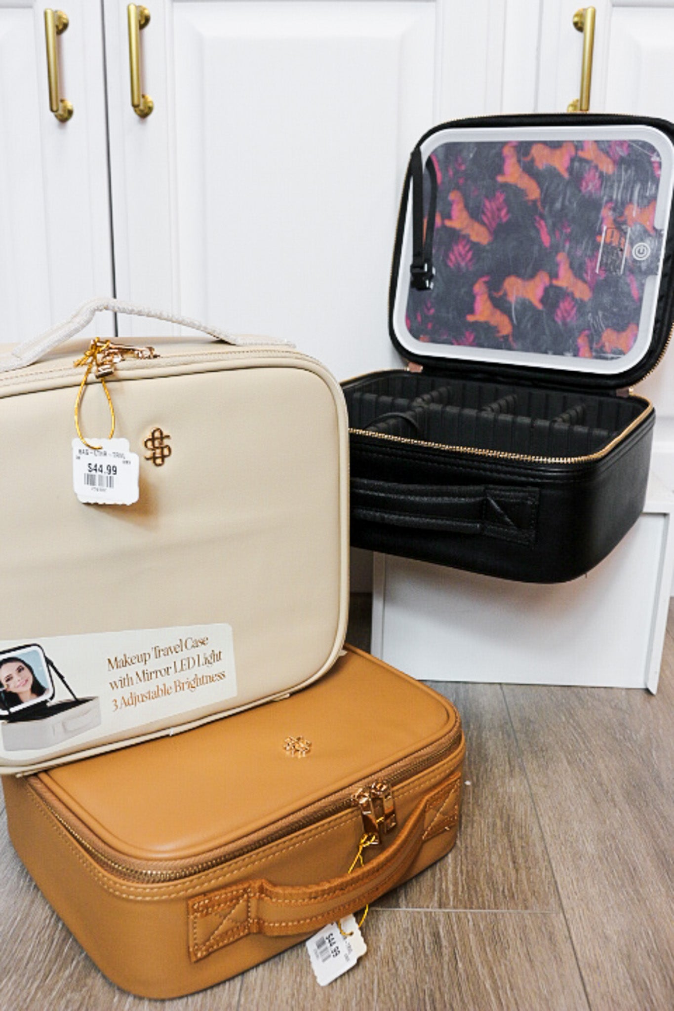 Leather LED Mirror Travel Bag -3 Colors