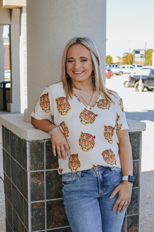 Madison Easy Tiger Short Sleeve Top