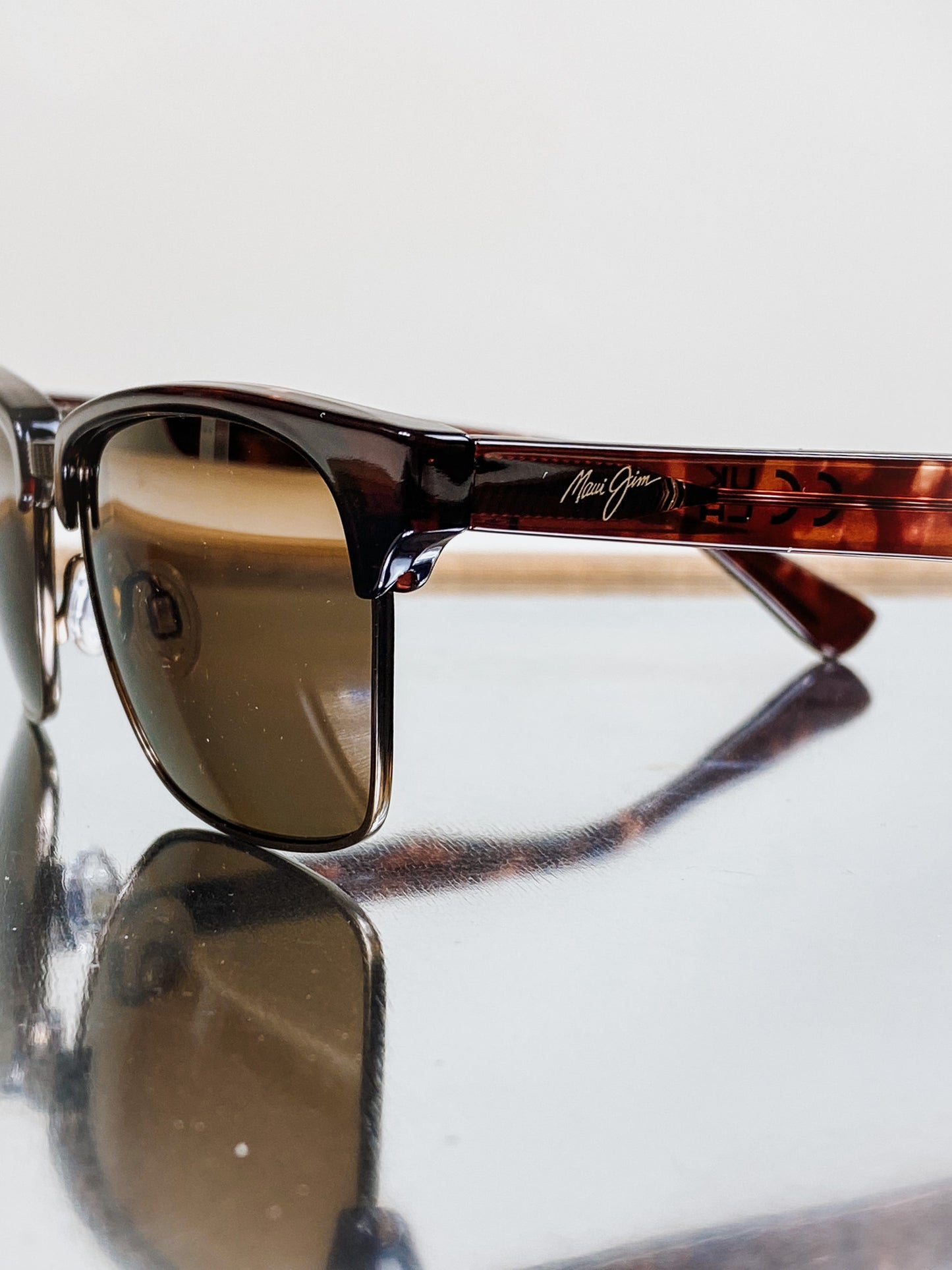 Kawika Polarized Classic Sunglass By Maui Jim