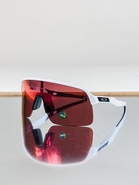 Oakley サングラス ホワイトフレーム Oakley Lateralis サングラス | ホワイト | FARFETCH JP