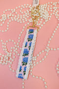 Lace pattern keychain