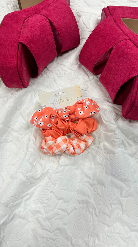 Coral Patterned Scrunchie Set