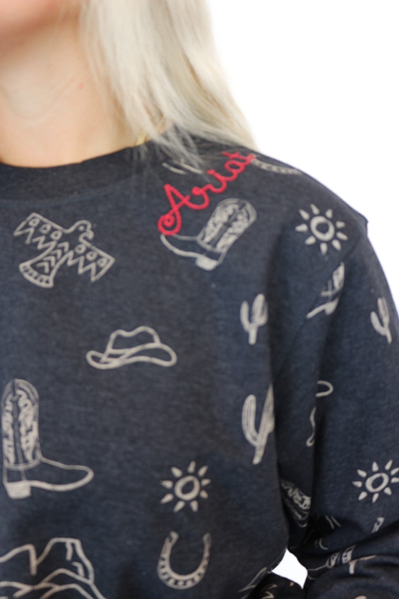 Ariat Black Essential Crew Sweatshirt