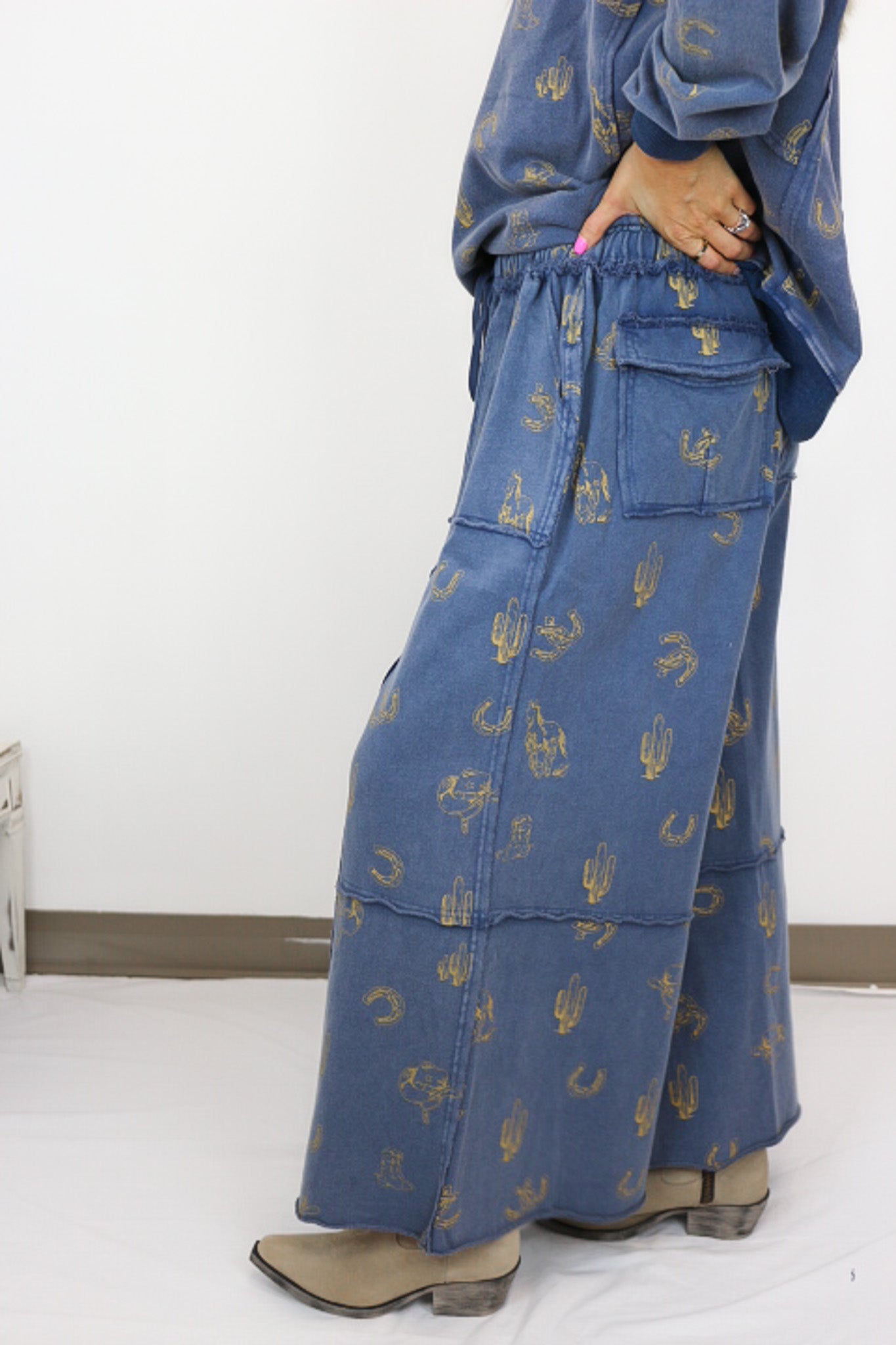 Barn To Brunch Western Lounge Pant -2 Colors