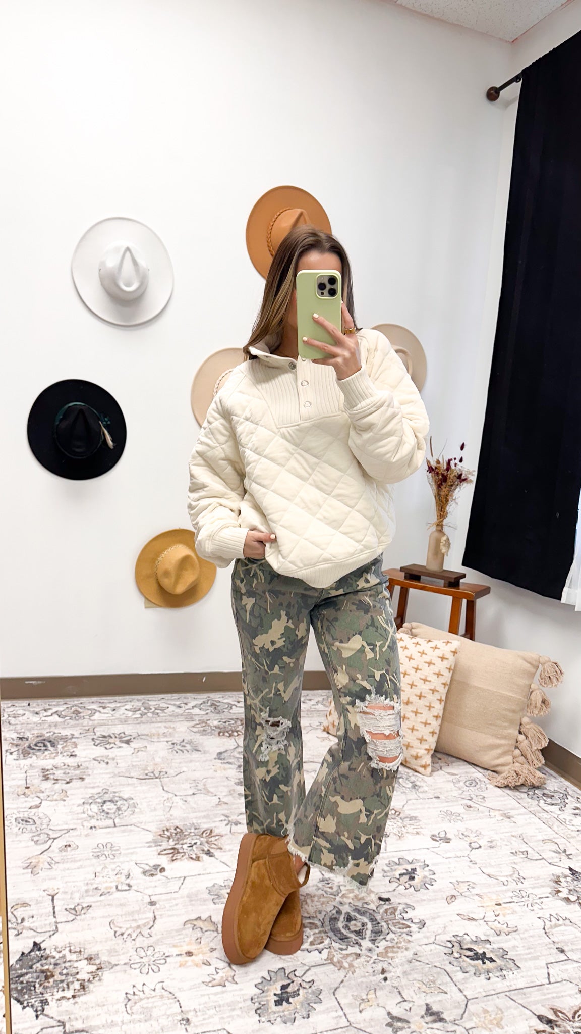 Camo Kreek Distressed Jeans