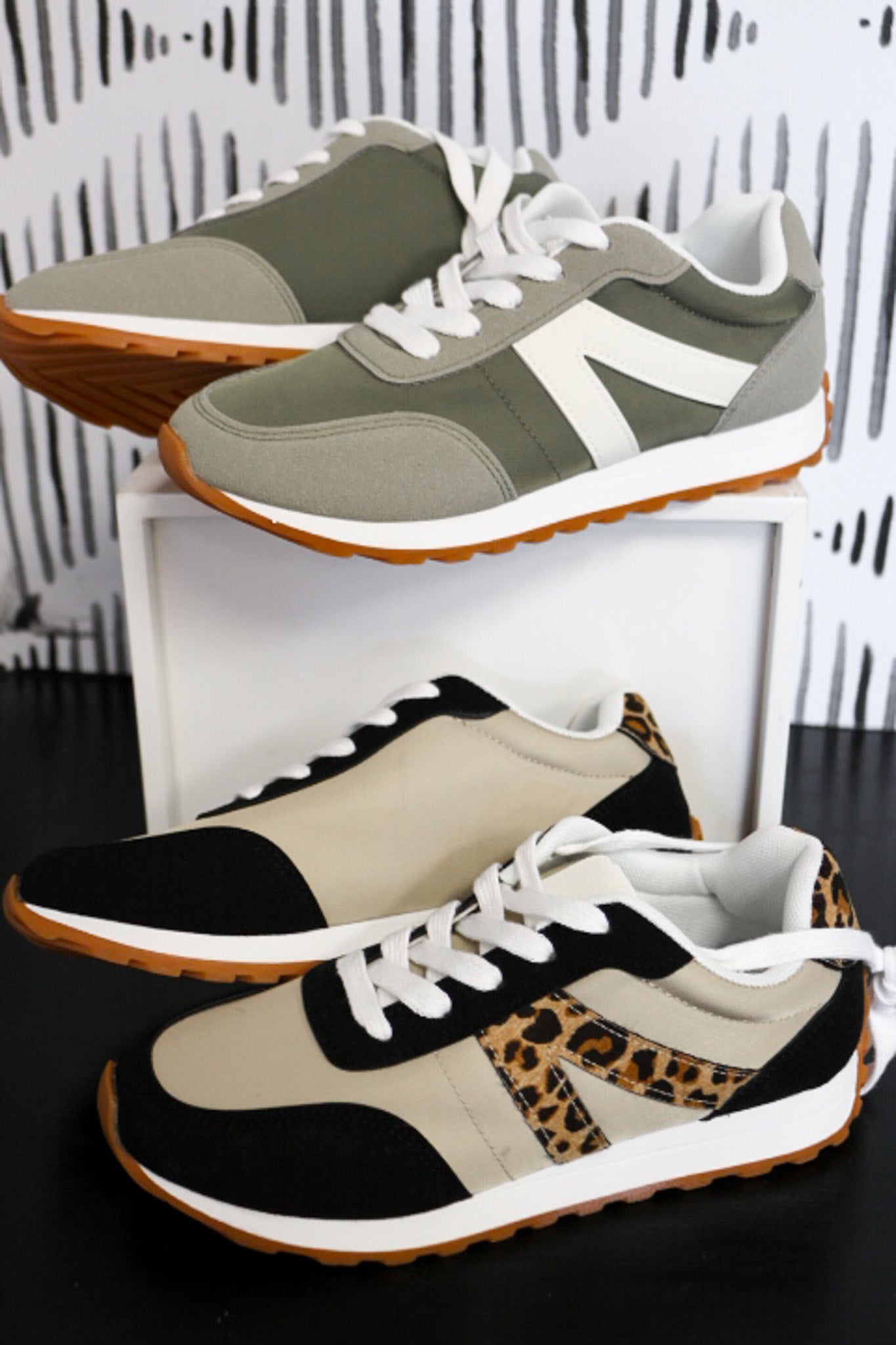 Women's Joel Sneakers -2 Colors