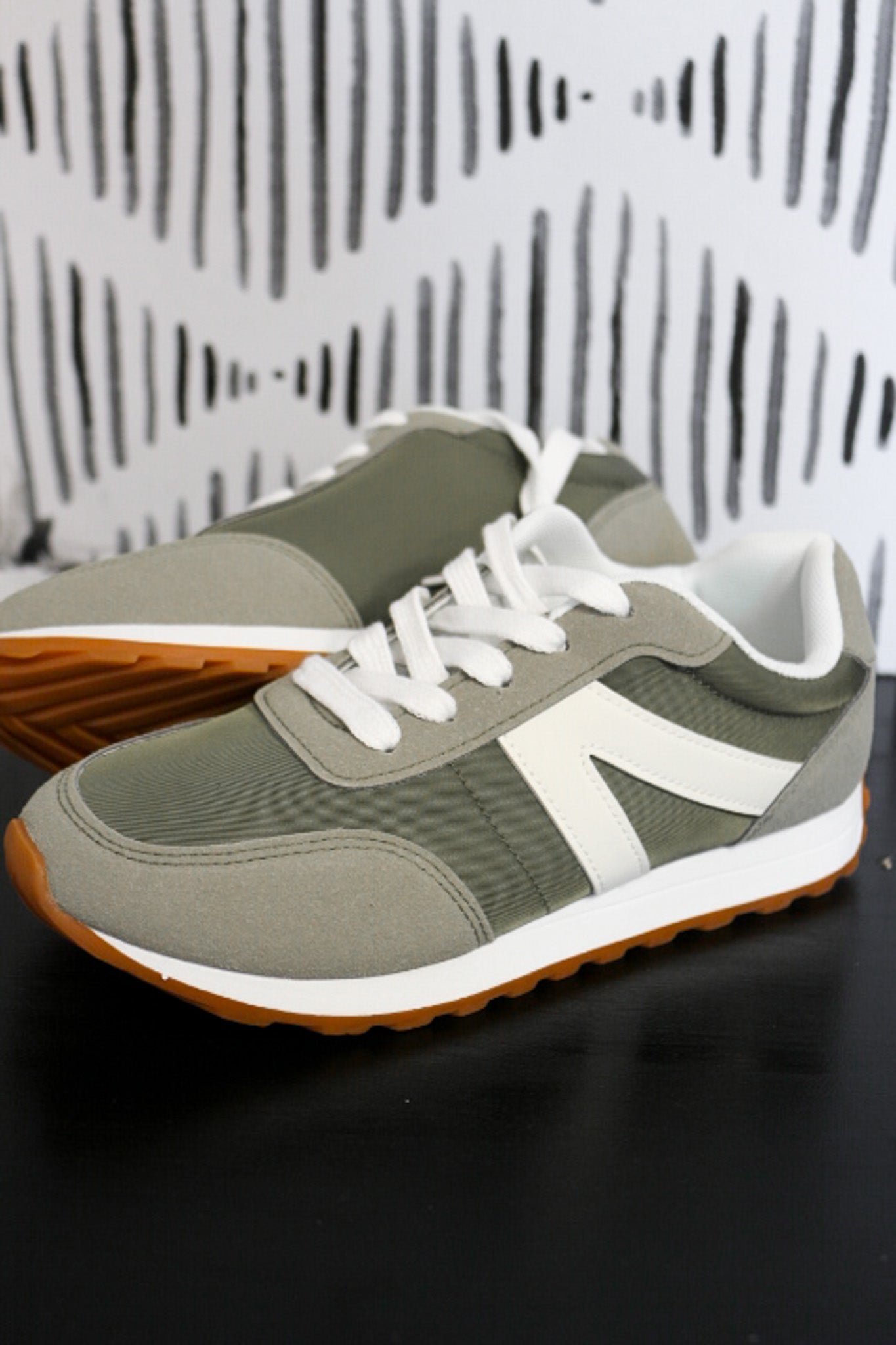 Women's Joel Sneakers -2 Colors