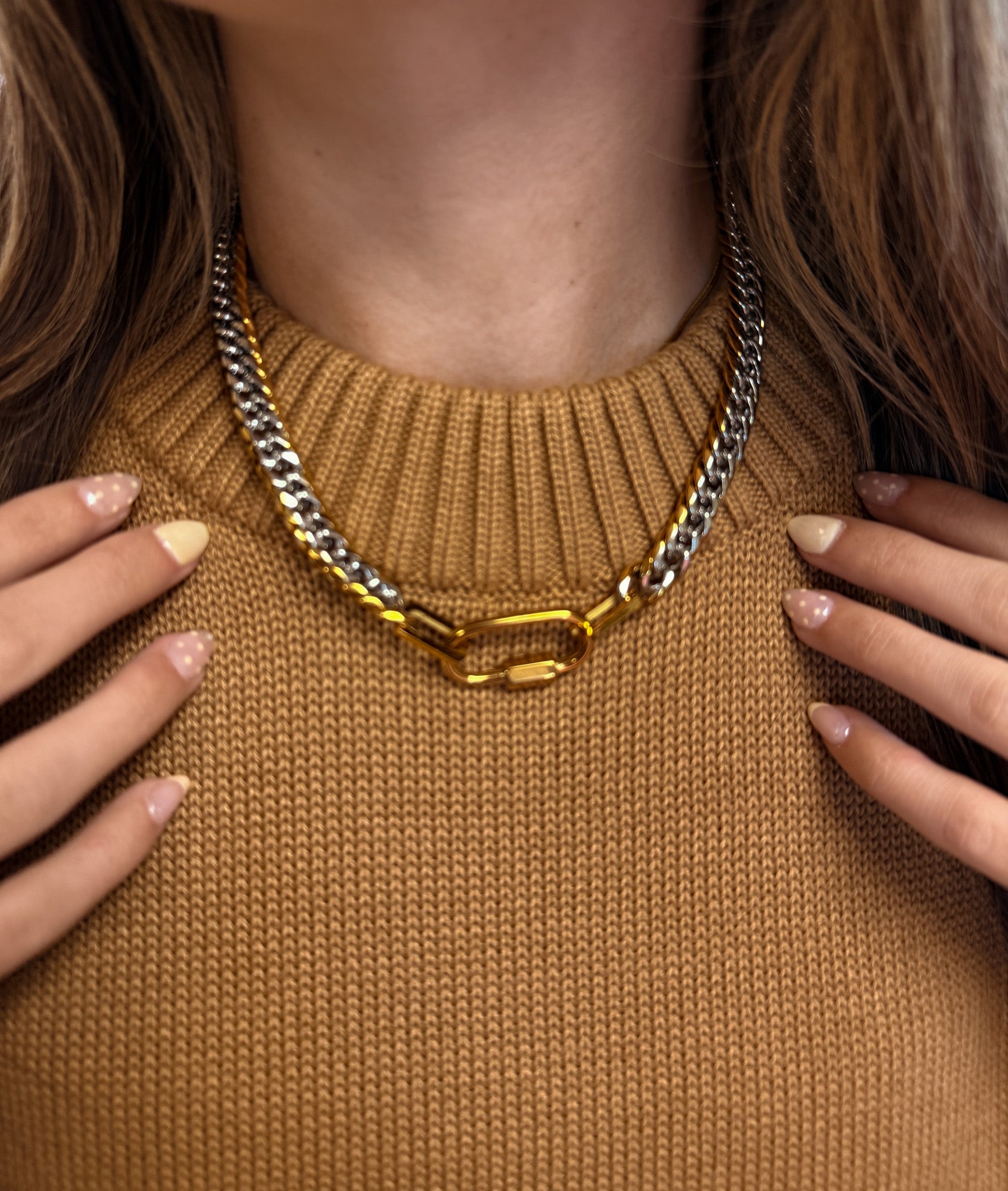 Waterproof Mixed Metal Carabiner Necklace – Dales Clothing Inc