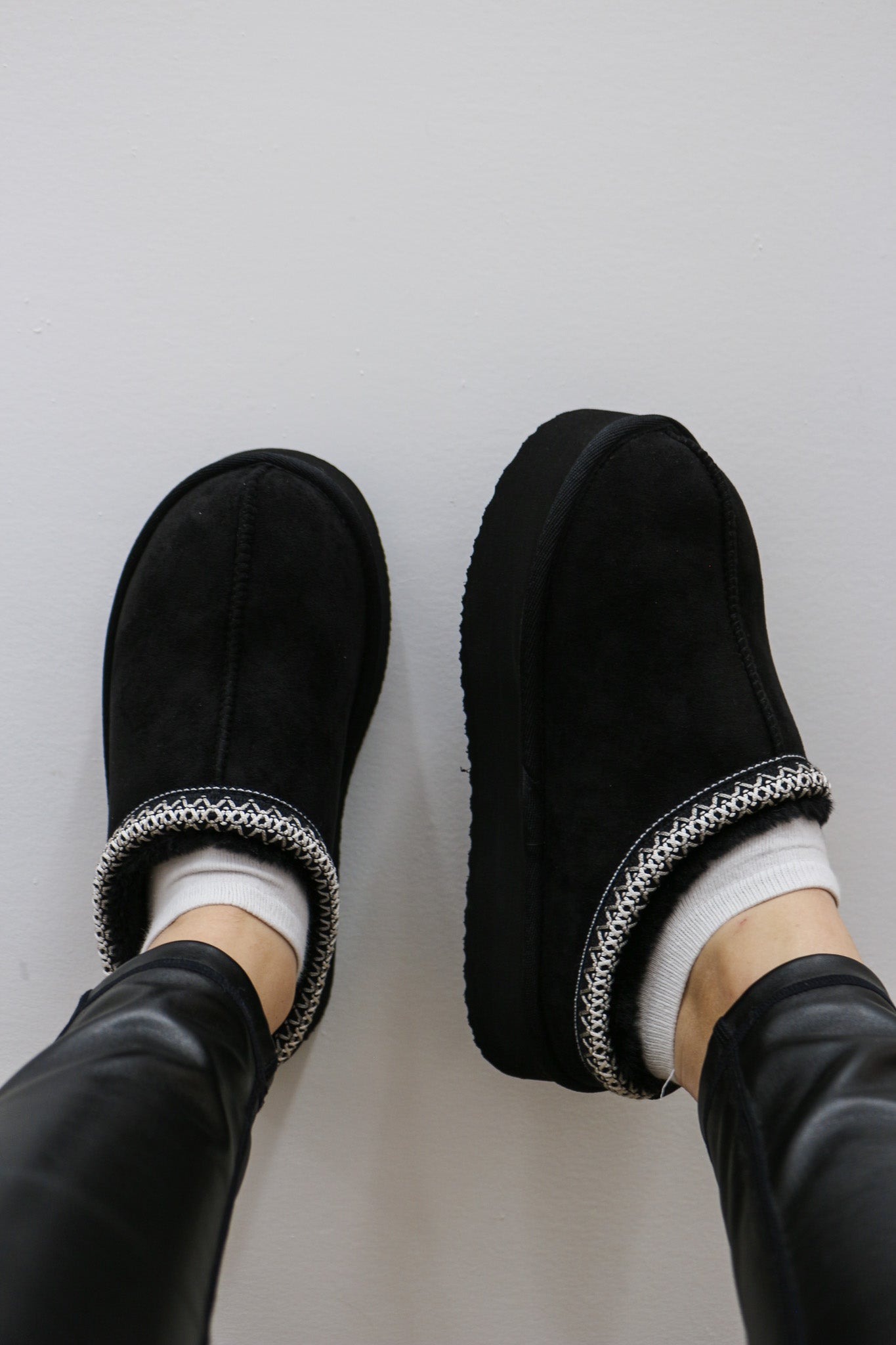 Charlie Black Platform Slipper