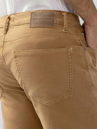 Mens Camel Grayson Classic Fit Straight Leg Knit Flex Silver Jeans