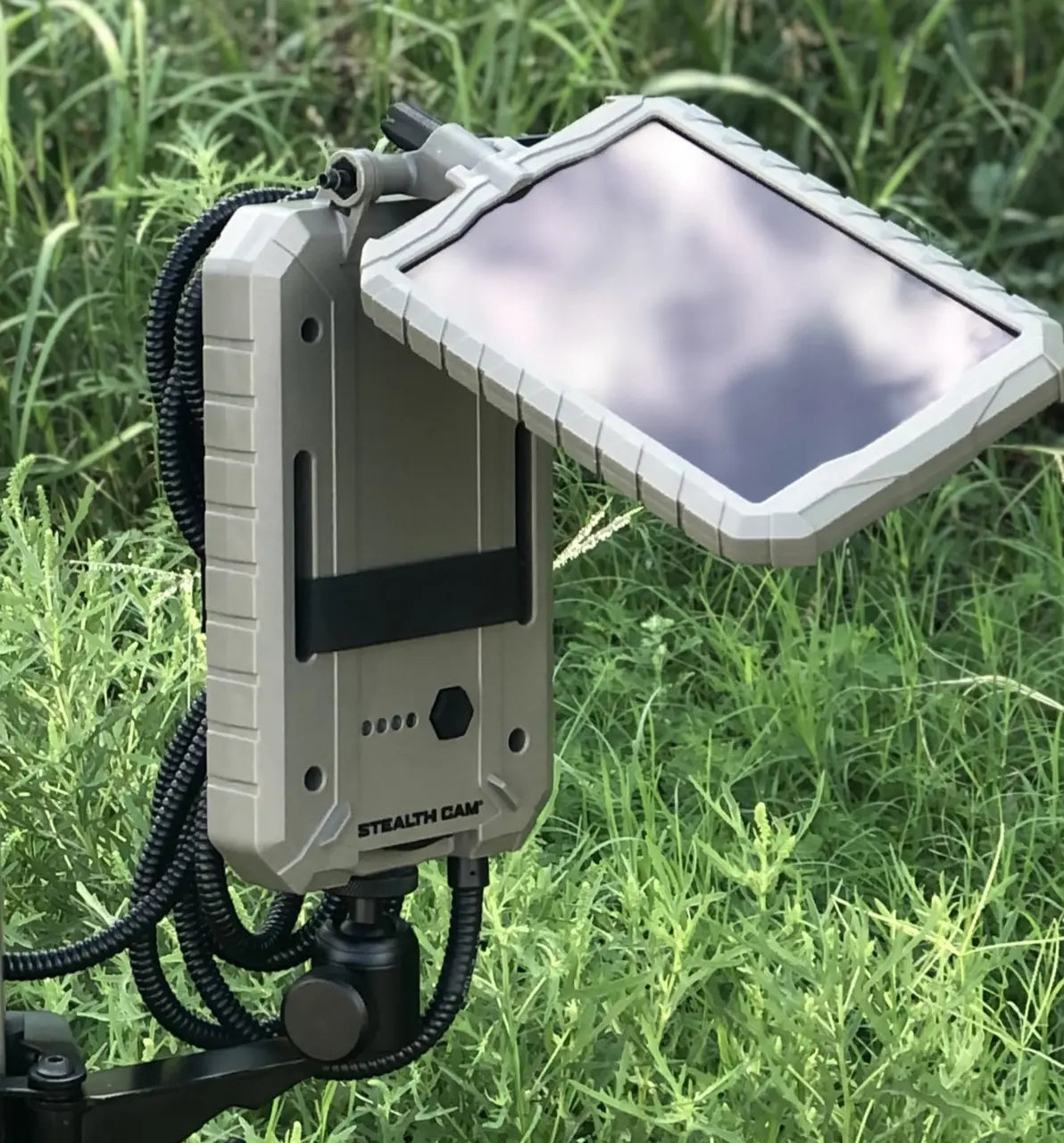 Stealth Cam SOL-PAK 5X Solar Battery Pack