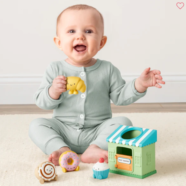 Itzy Play™ Put & Take Play Bakery Toy