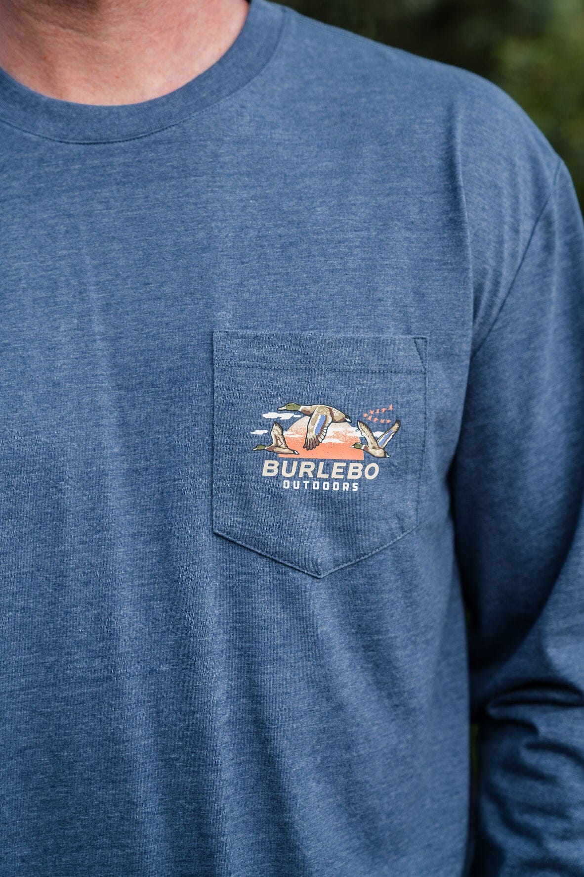 Men's Sunset Ducks Long Sleeve Heather Navy Tee