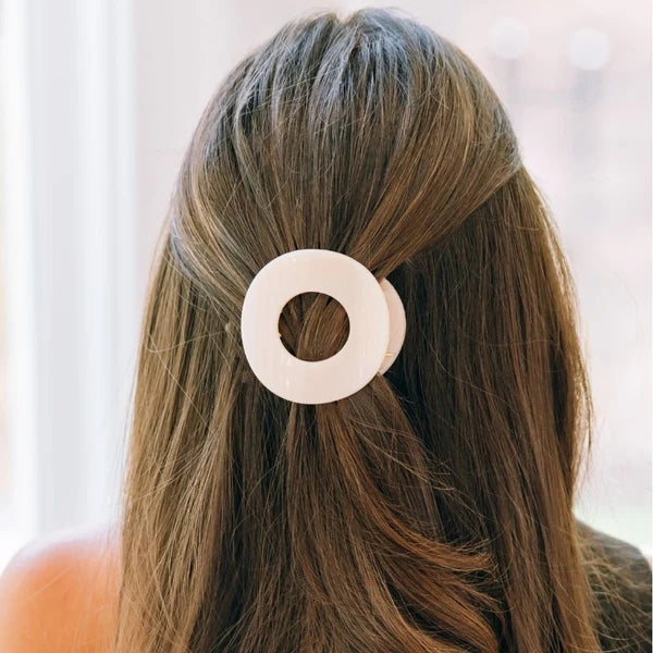 Teleties Almond Beige Medium Flat Circle Hair Clip worn in brunette half-up hair