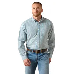 Ariat Men's Wrinkle Free Antonio Angel Blue Classic Fit Shirt