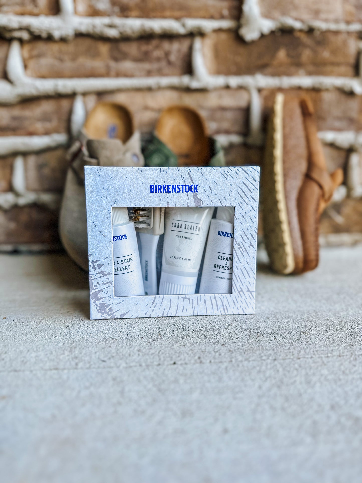 Deluxe Shoe Care Kit By Birkenstock