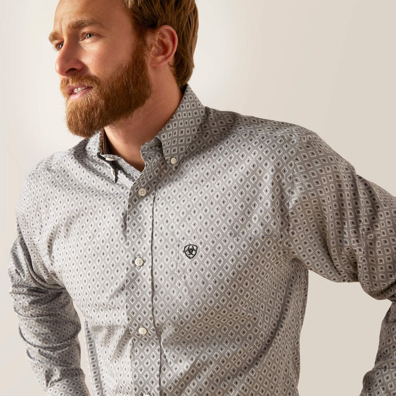 Wrinkle Free Val Fitted Shirt by Ariat