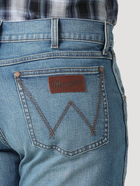 Men's Wrangler Retro® Slim Fit Bootcut Jean in Tobacco
