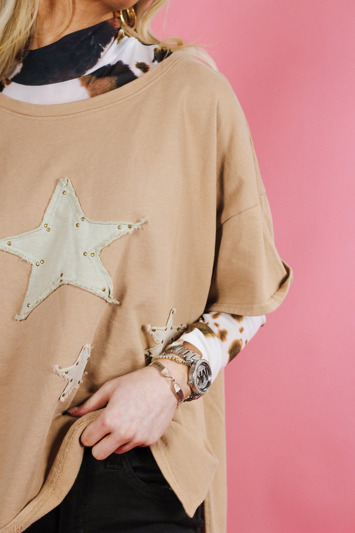 See the Stars Tee CAMEL