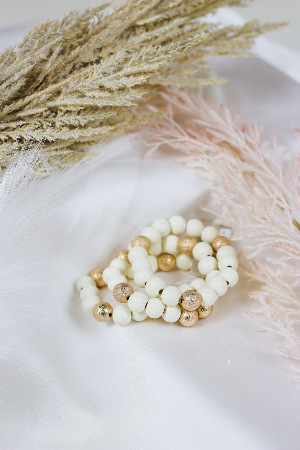 White Wood and Gold Textured Beaded Set of 3 Stretch Bracelet