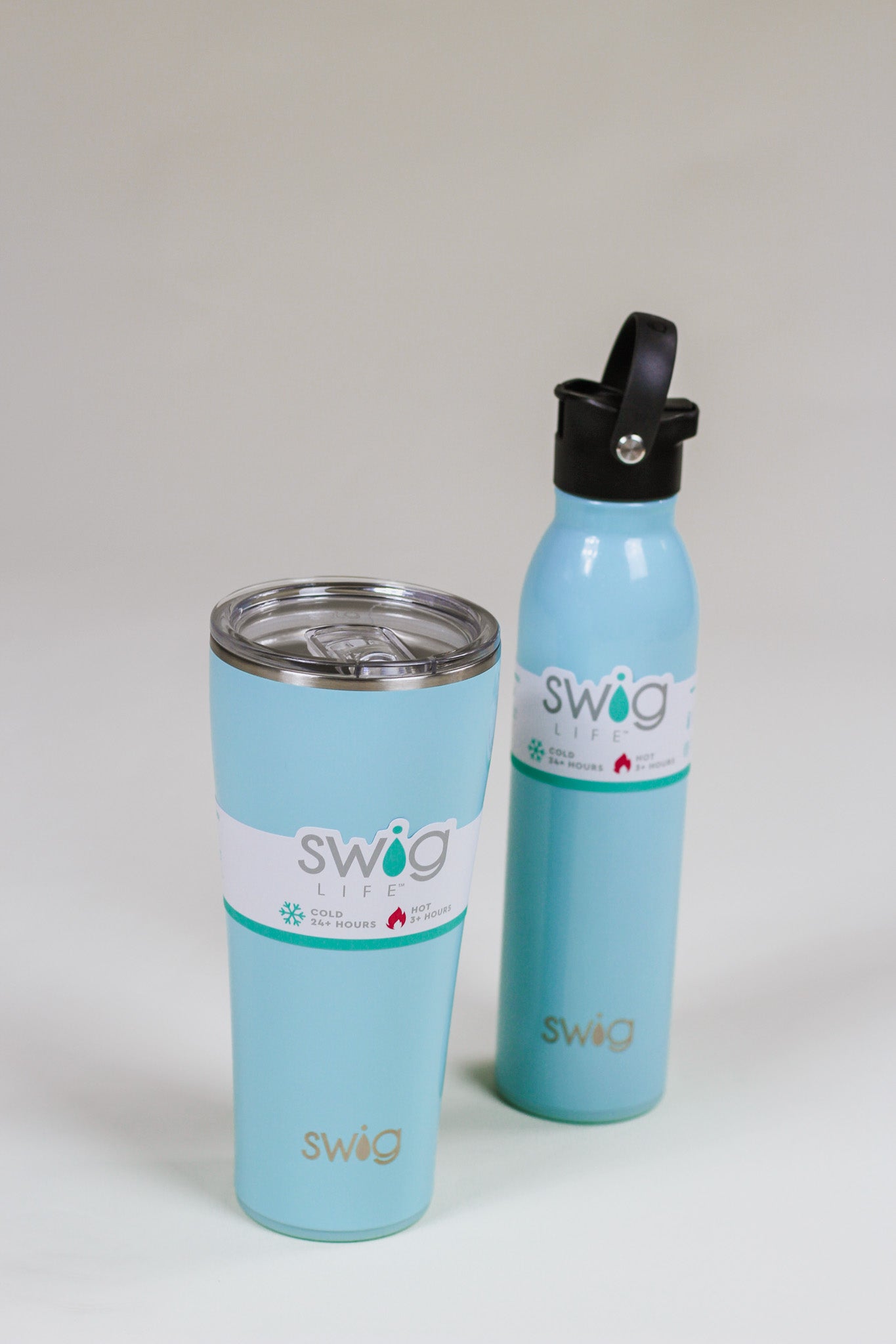 Swig Shimmer Aquamarine Flip + Sip Water Bottle (20oz) FINAL SALE