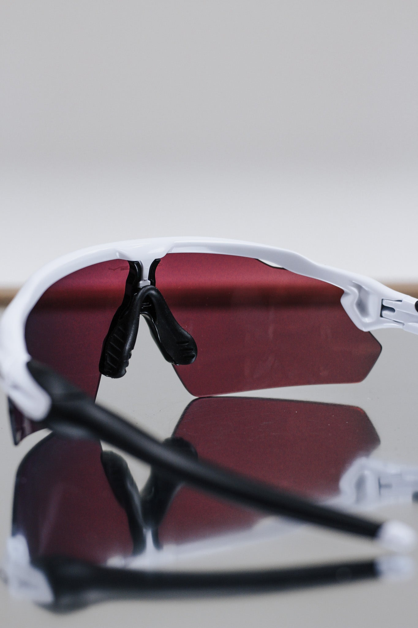 White Radar EV Pitch Sunglasses By Oakley