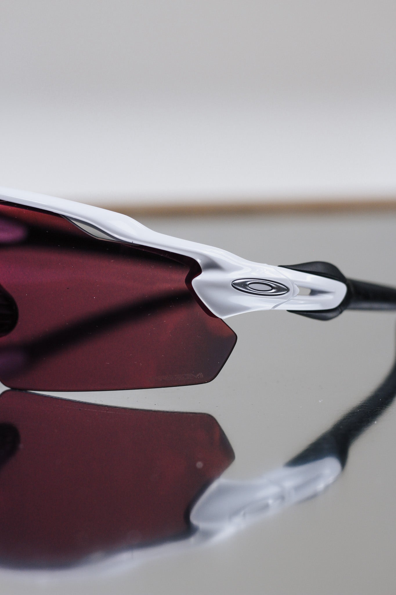 White Radar EV Pitch Sunglasses By Oakley