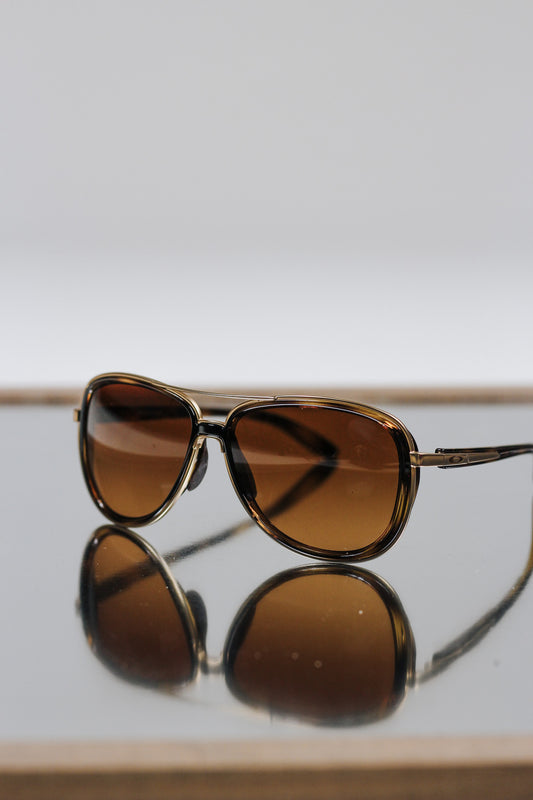 Split Time Brown Sunglasses By Oakley