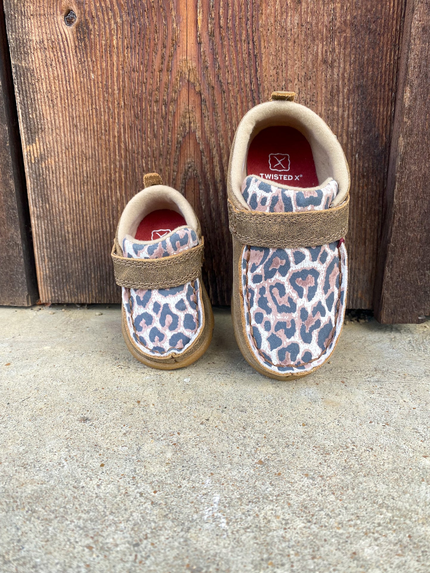 Infant Driving Moc Leopard By Twisted X