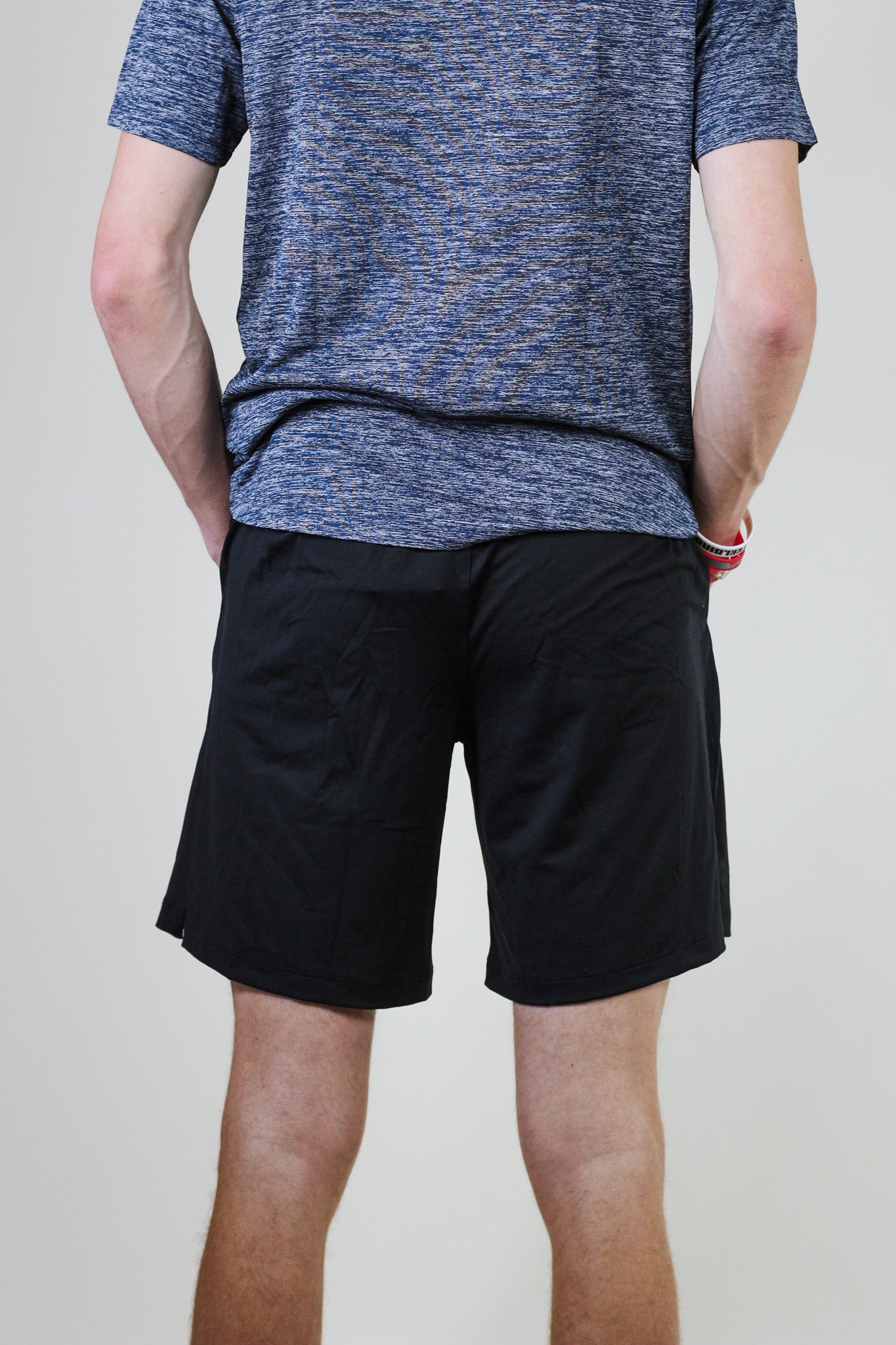 Men's UA Tech™ Vent Solid Black Shorts