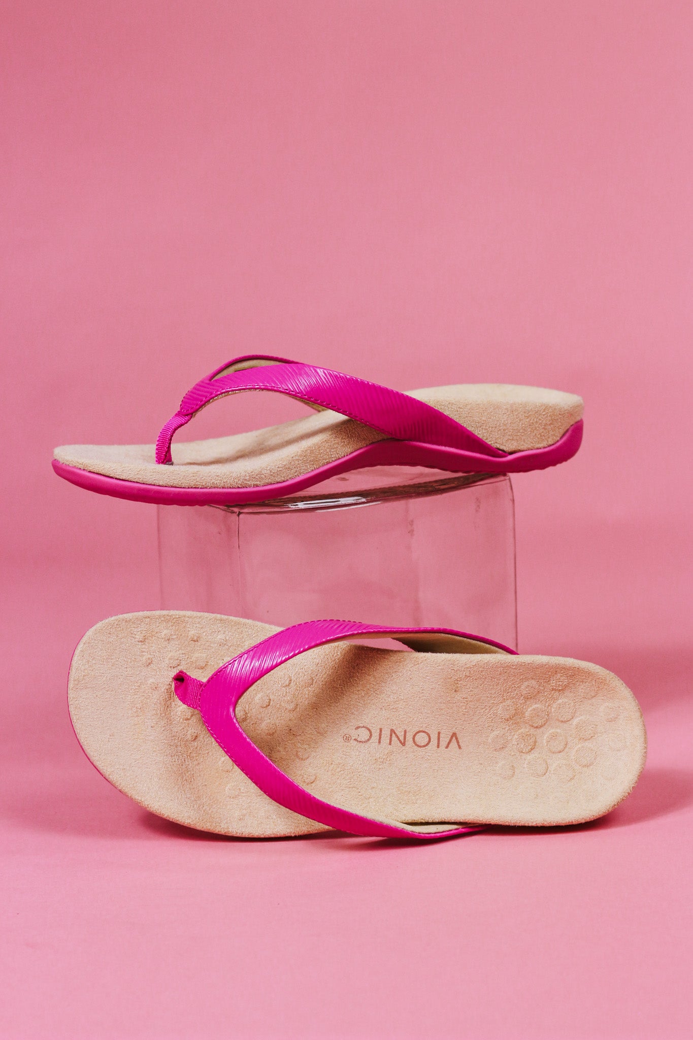 Dillon Toe Post Pink Sandal By Vionic