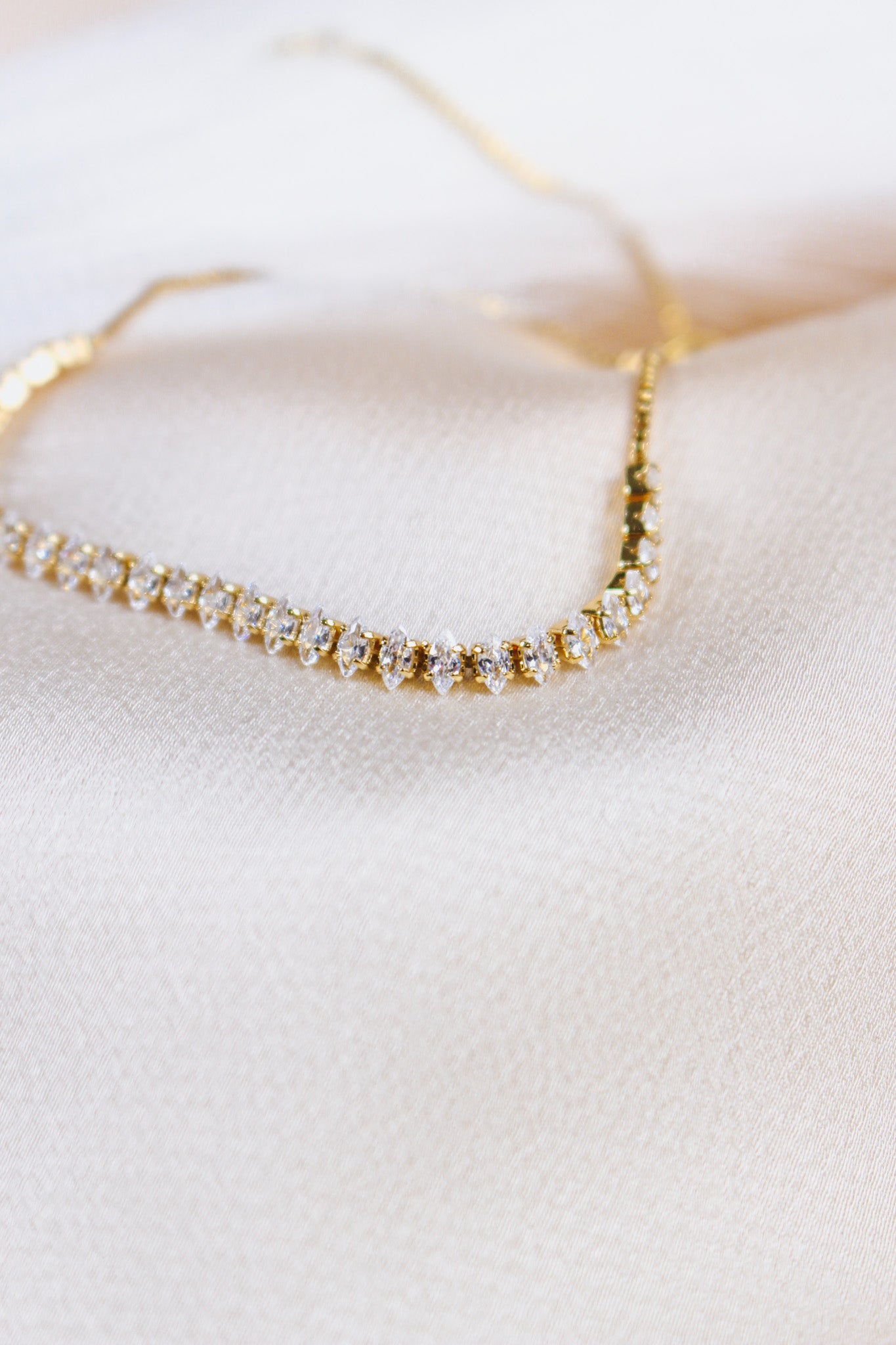 Clear Gem Adjustable Dainty Bracelet