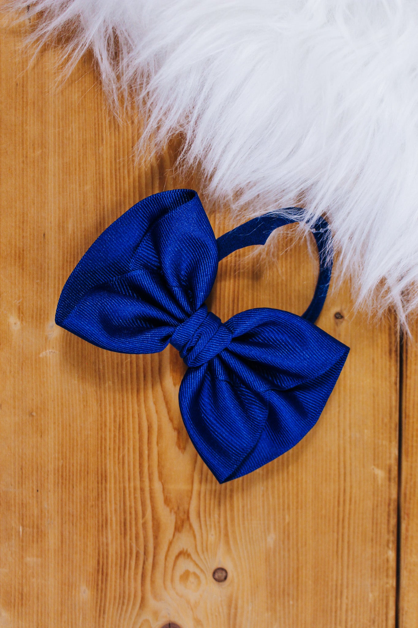 1/4" Navy Headband With Bow